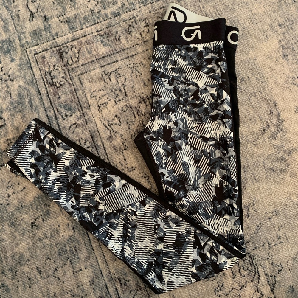 Gap fit g fast leggings